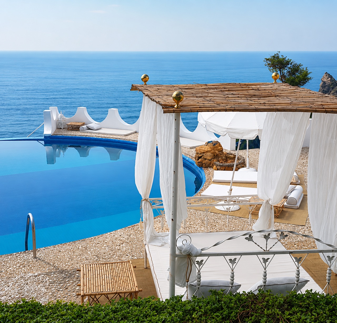 Bungalow with Pool View & Sea View